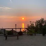 Il Muraglio Oda ve Kahvaltı 3*